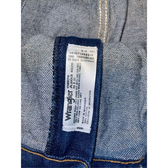 Wrangler Jeans‎ Mens 40x32 Cowboy Cut Classic Fit Blue Denim A203 Western A46 - Picture 6 of 7